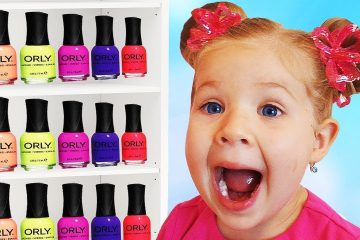 Roma-and-Diana-Pretend-Play-with-color-Nail-polish-and-Finger-Family-song-for-kids