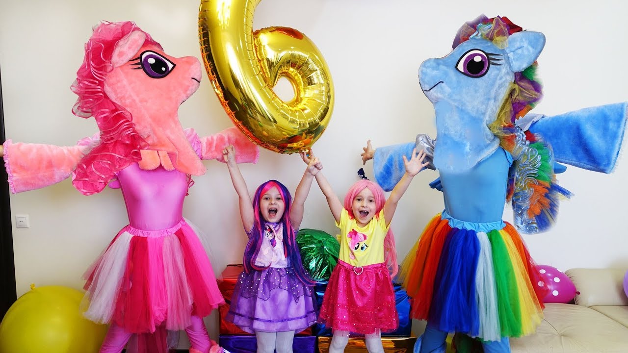 Den-rozhdeniya-Sofii-6-let-Gigantskie-PODARKI-GIANT-LOL-Igrushki-LOL-kukly-LOL-Dolls-MAJ-LITL-PONI