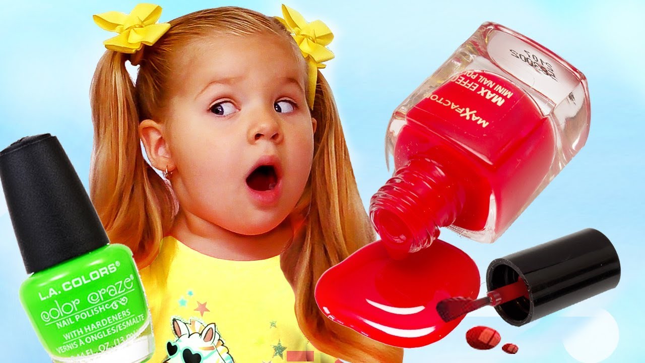 Diana-plays-and-Learn-Colors-with-Nail-polish-Finger-Family-Song