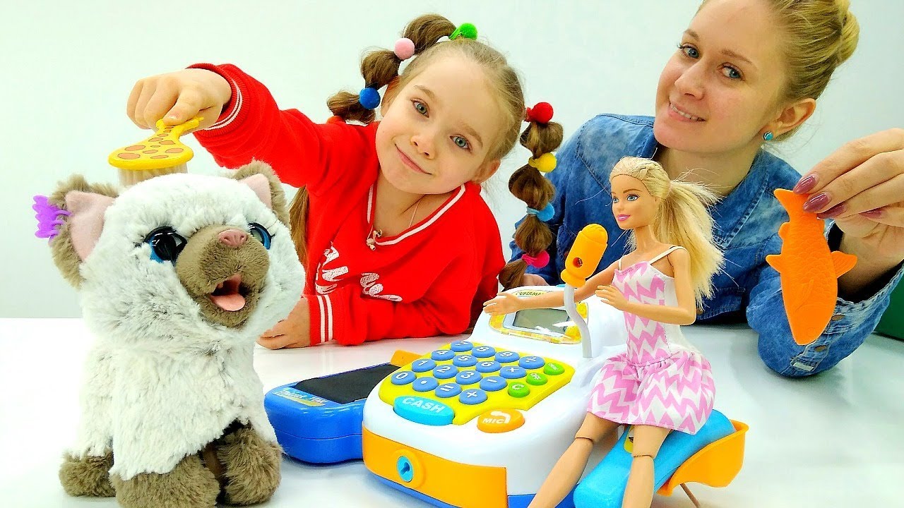 Kukle-Barbi-podarili-Kotenka-Igrushki-Furial-Frends