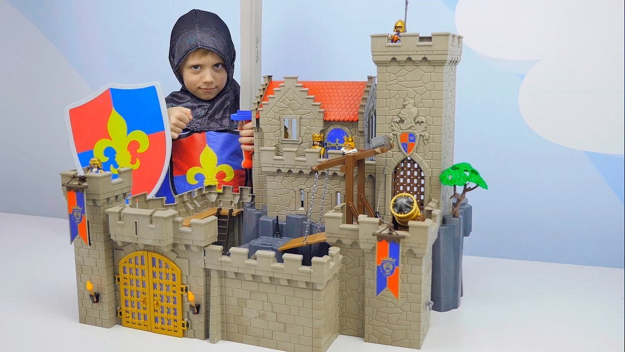 ZAMOK-RYTSAREJ-LVA-Playmobil-Toys-i-Danik-protiv-Drakona-Video-dlya-detej-s-konstruktorom-PLEJMOBIL