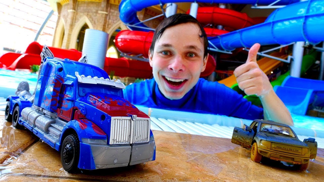 Gonki-v-akvaparke-Transformery-ili-mashinki-Video-s-igrami-dlya-malchikov