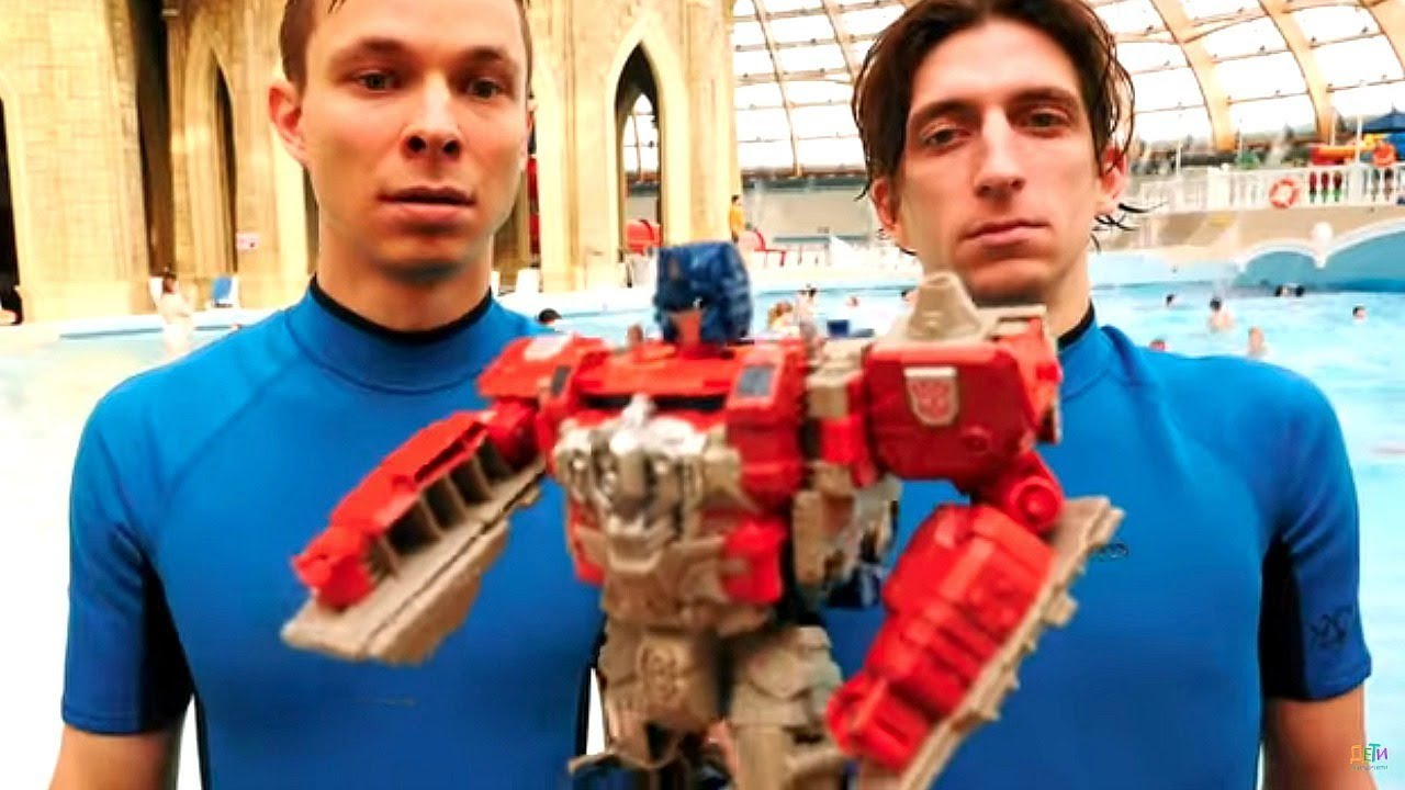 Ispytaniya-dlya-supergeroev-Akvatim-Igry-s-Transformerami-SHou-dlya-detej