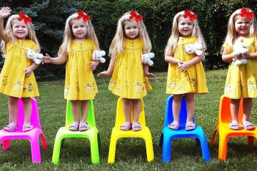 Five-little-Babies-Jumping-on-the-bed-nursery-rhyme-Baby-songs-learn-colors