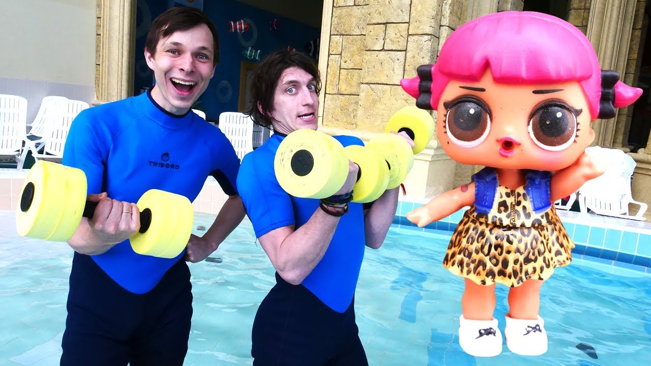 Igry-transformery-i-kukly-LOL-Video-v-akvaparke-Akvatim