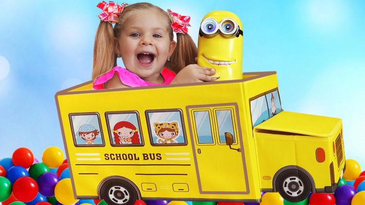 Wheels-on-the-Bus-song-for-kids-Learn-colors-with-balls-and-Diana