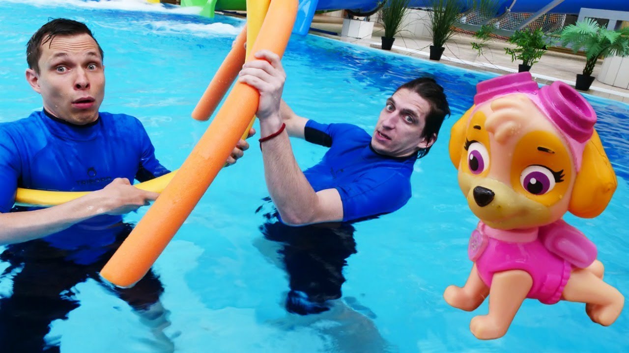 SHHenyachij-patrul-v-akvaparke.-Optimus-Prajm-i-geroi-Akvatim