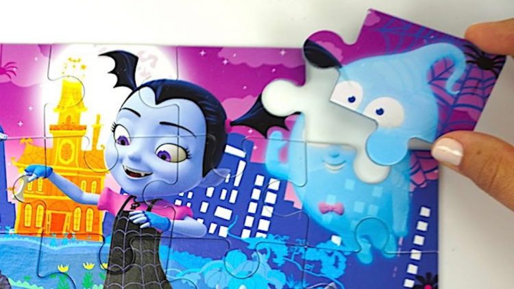 Vampirina-sobiraem-pazly-s-geroyami-multika.-Igrushkin-TV