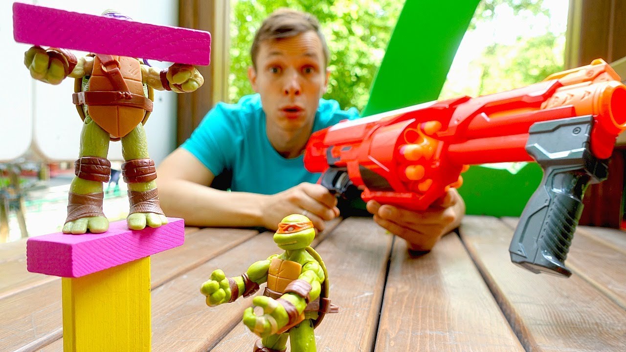 CHerepashki-Nindzya-Kto-samyj-metkij-Igry-dlya-detej-s-Nerf