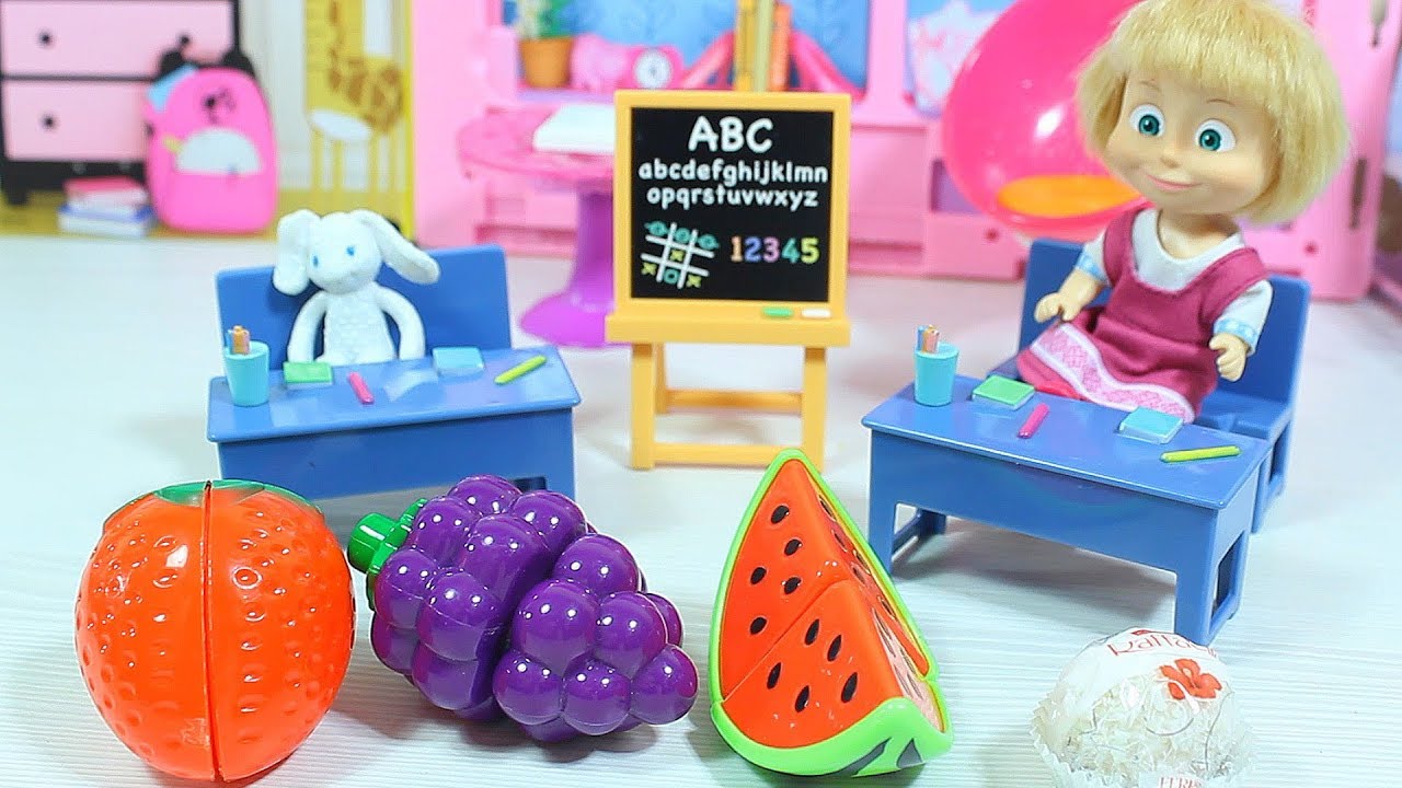 Masha-uchitelnitsa.-Masha-uchenitsa.-Mashiny-shutki.-Igraem