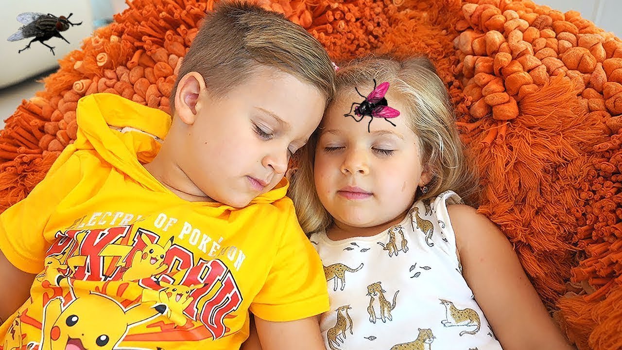 Roma-and-Diana-vs-Pesky-Flies-And-other-Funny-Stories-by-Kids-Roma-Show