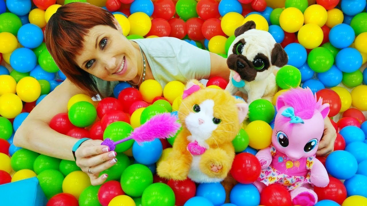 Luchshie-video-s-igrushkami-i-Mashej-KAPUKI-KANUKI-LIVE