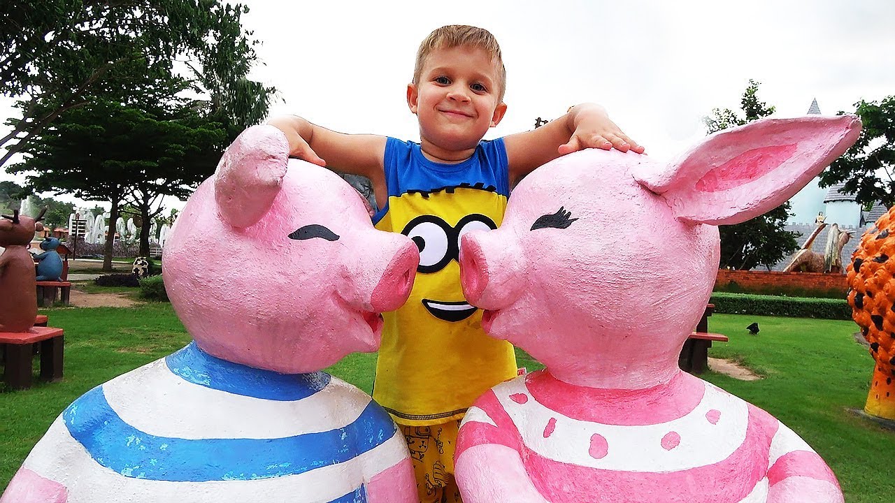 Old-MacDonald-Had-A-Farm-Nursery-Rhymes-Song-for-children-with-Roma-and-Diana