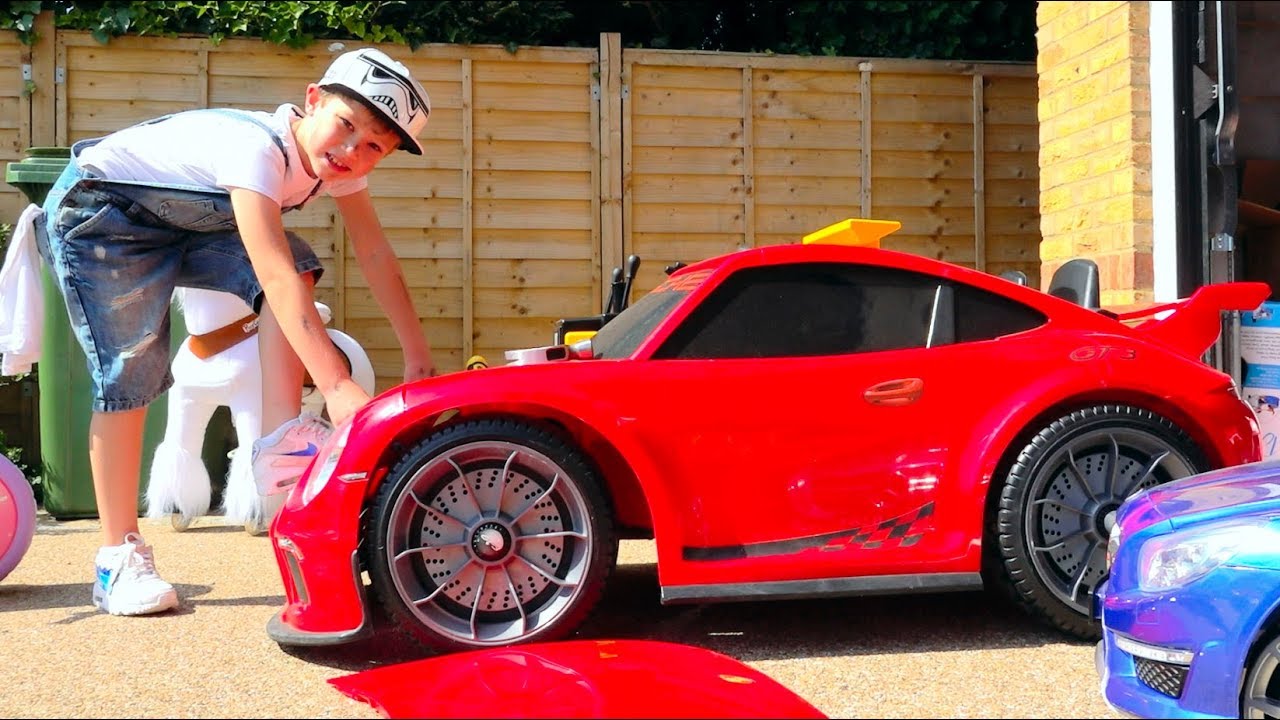 Vse-MASHINKI-Maksa-SLOMANY-i-kak-my-okazalis-v-Nitstse-ili-All-kids-ride-on-cars-are-broken