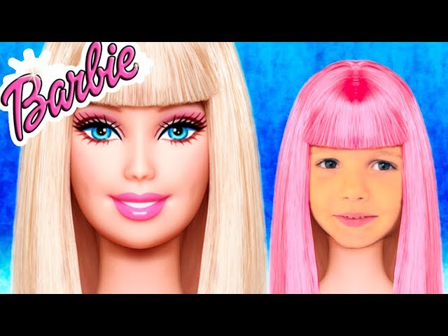 Barbie-Doll-Katya-i-kosmetika-Pretend-play-Cleaning-with-puppy-and-build-playhouse-for-kids