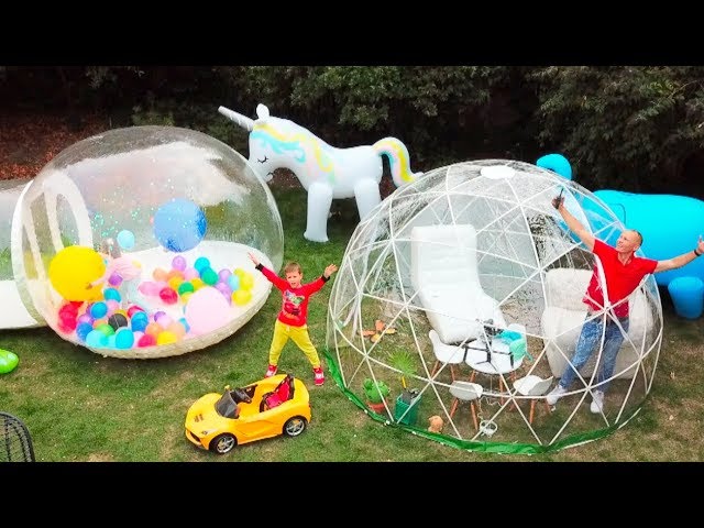 Maks-i-papa-postroili-novyj-igrovoj-domik-dlya-detej-Max-and-papa-build-new-play-house-for-kids