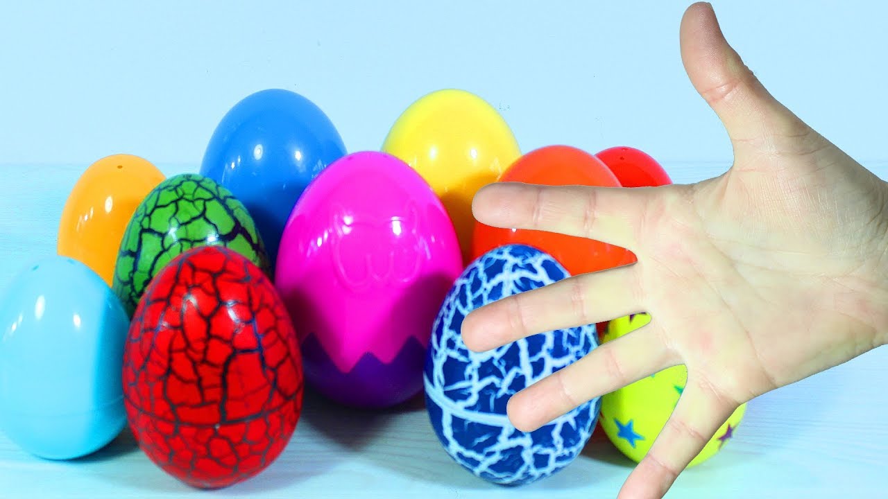 Uchim-tsveta-i-poyom-vesyoluyu-pesenku.-Igrushki-dlya-detej