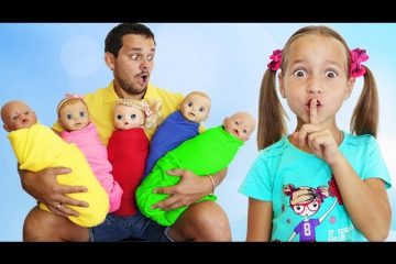 Sofia-and-Dad-Pretend-Play-with-Little-Baby-Dolls