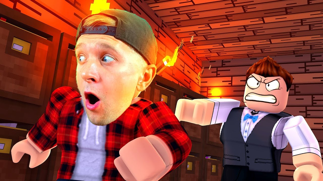 POBEG-ot-ZLOGO-BOSSA-v-Roblox-Ili-CHto-TVORITSYA-v-OFISE-Igrovoj-Letsplej-Robloks-ot-FFGTV