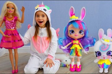 Sofiya-i-Novaya-Kukla-Barbi-Veseloe-video-dlya-detej-pro-igrushki-Sofia-New-Barbie-doll