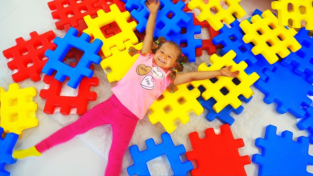 Diana-Pretend-Play-with-Building-Block-Toy