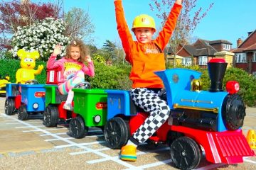 Katy-and-Max-build-railway-for-kids-ride-on-train