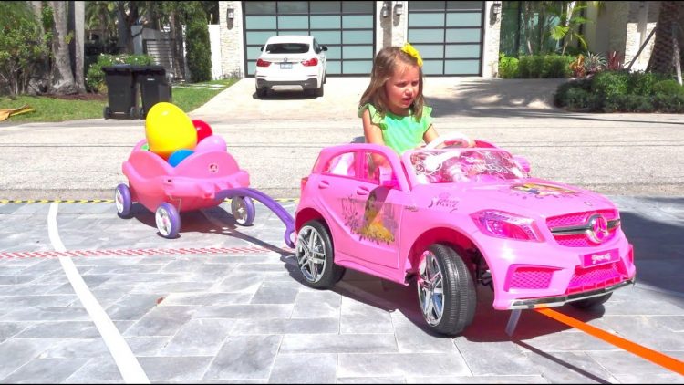 Katy-ride-on-kids-car-to-Egg-Hunt