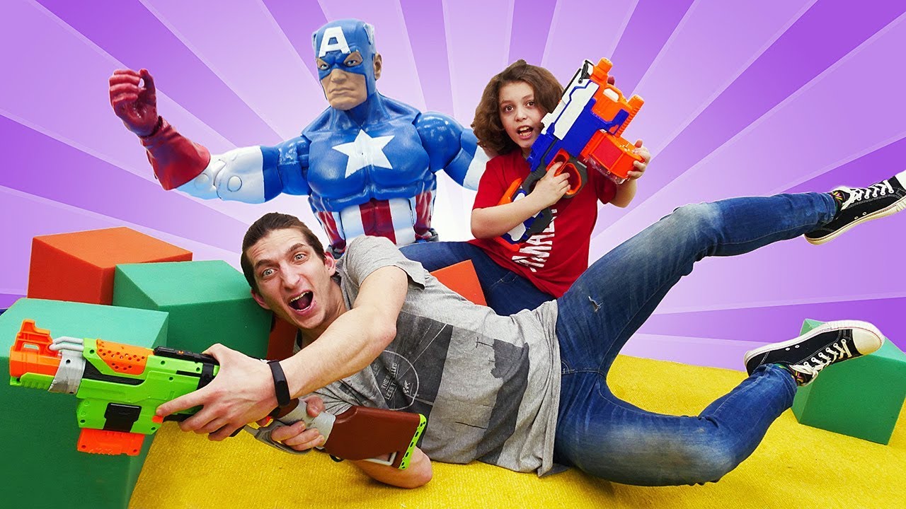 Nerf-strelyaki-s-supergeroyami-Vyzov-broshen-Igry-dlya-malchikov-s-Kapitanom-Amerika