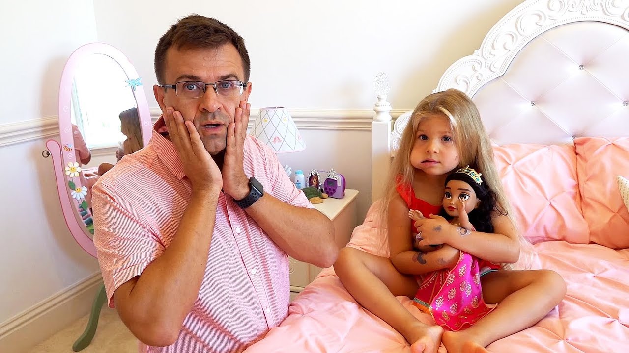 Diana-and-dad-are-going-to-the-dentist