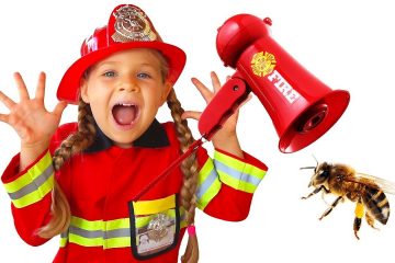 Diana-Pretend-Play-Firefighter-amp-Saves-Dad