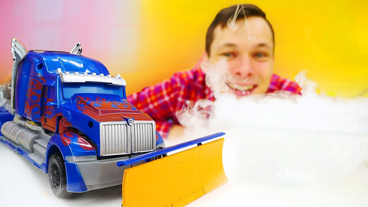 Igry-s-Transformerami-Optimus-i-Fyodor-provodyat-Opyty-v-Avtomasterskoj-Video-onlajn
