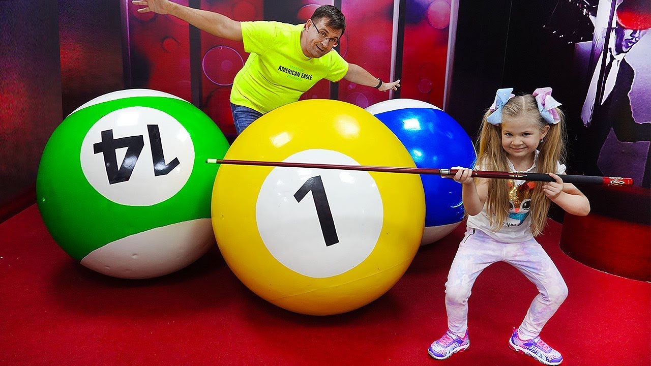 Diana-and-her-Adventure-at-the-Selfie-museum