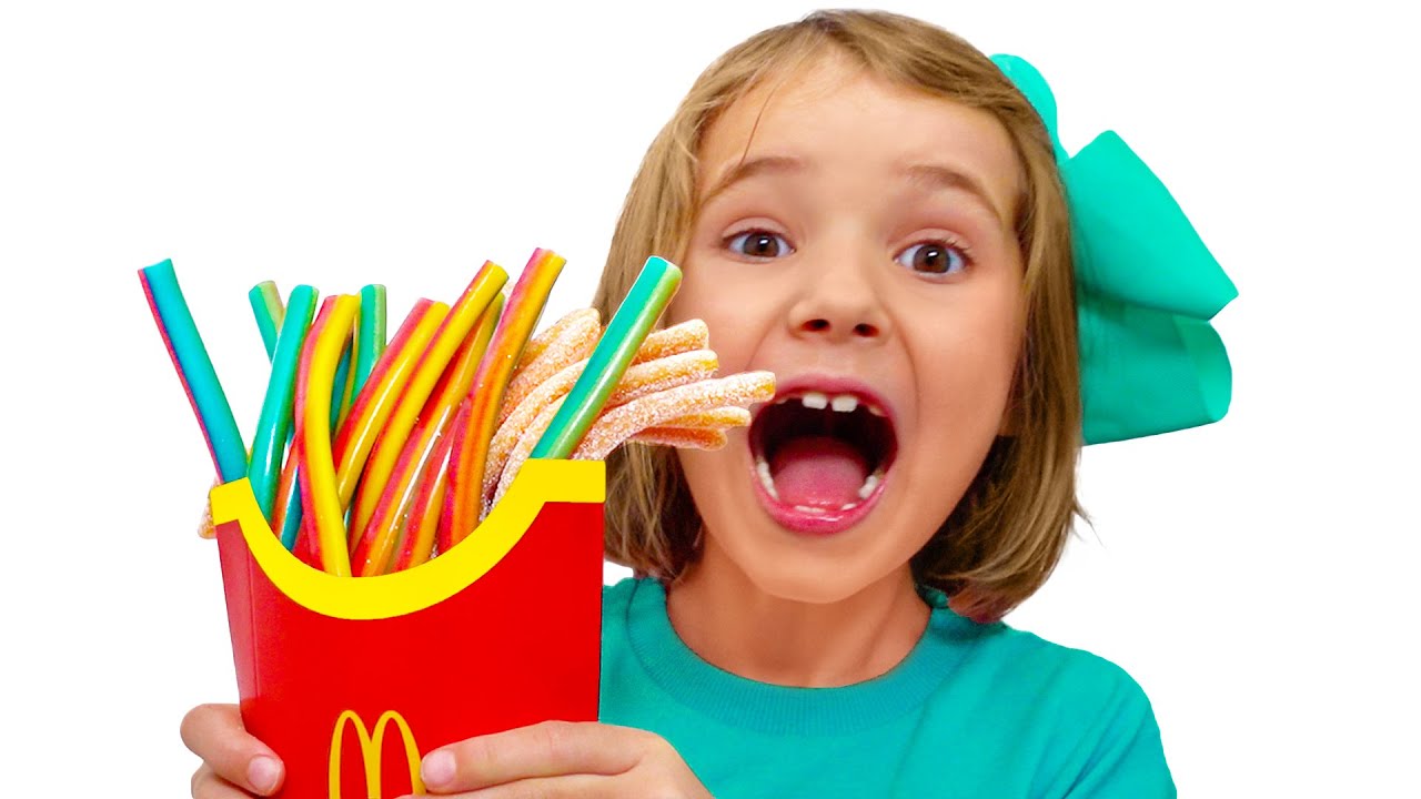 Maks-amp-Katya-i-Medzhik-Makdonald-Heppi-Mill